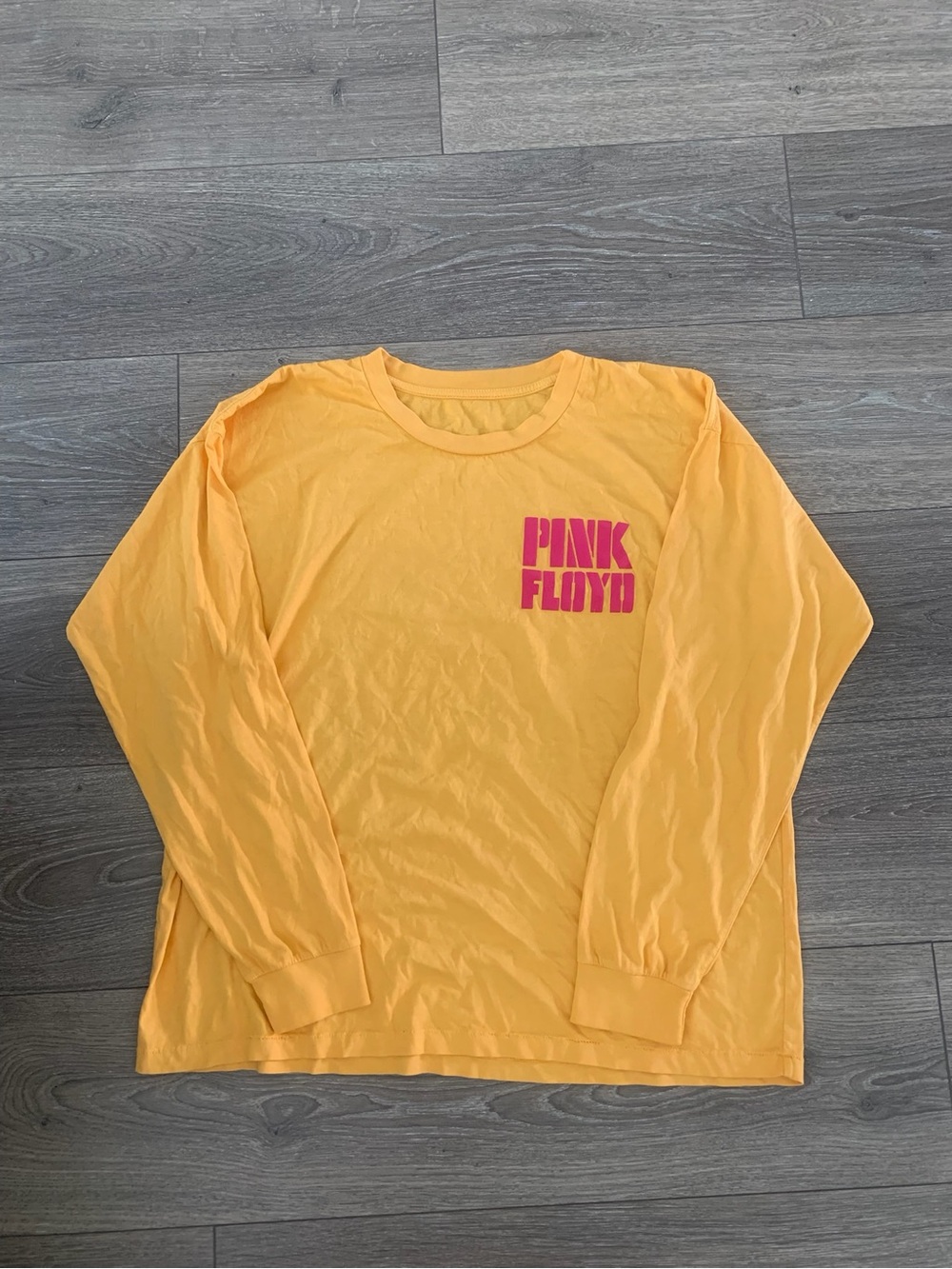 Pink Floyd Yellow Graphic Long-Sleeve 70s Crewneck Tee Women’s